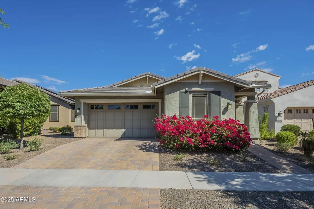 Real Estate Picture 1