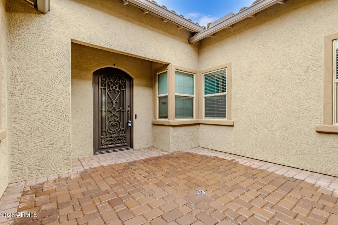 Real Estate Picture 21