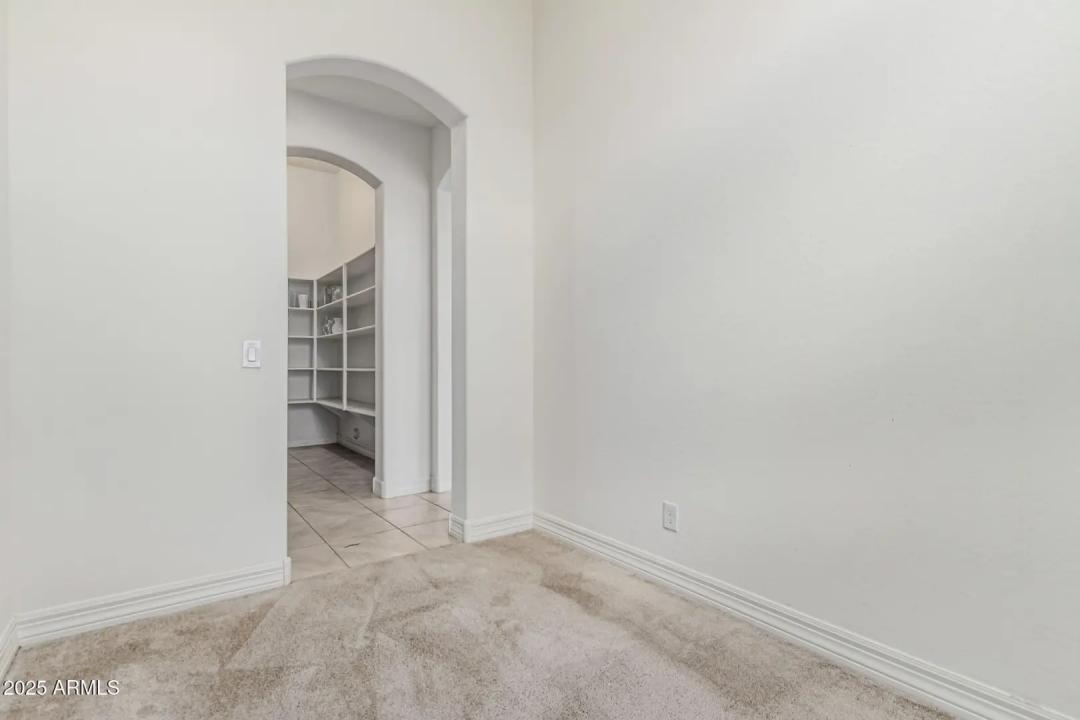 Real Estate Picture 22