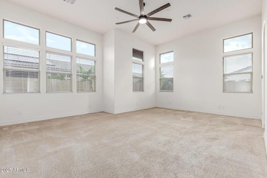 Real Estate Picture 26