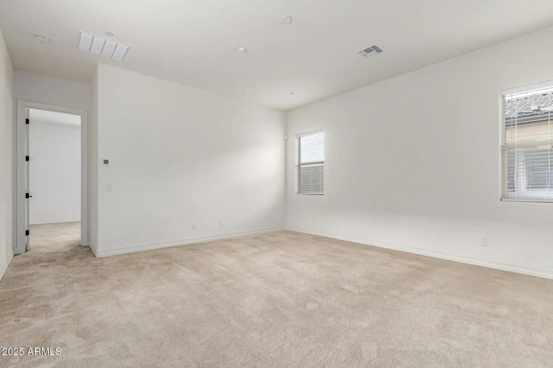 Real Estate Picture 38