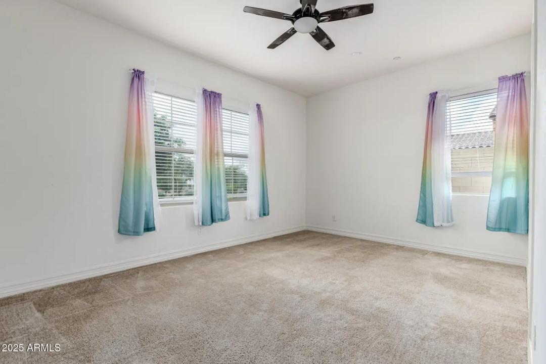 Real Estate Picture 41