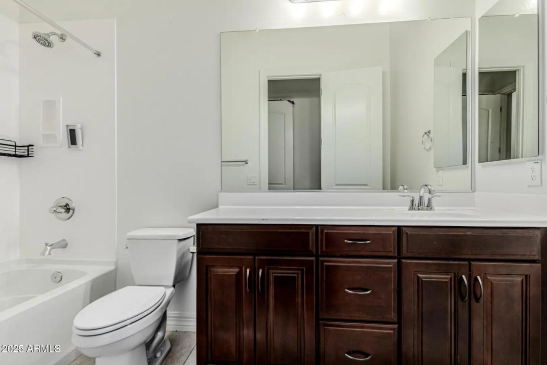 Real Estate Picture 49