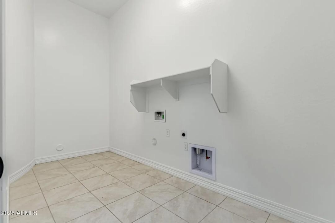 Real Estate Picture 54