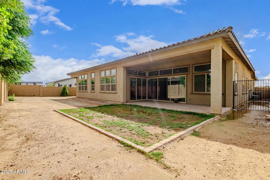 Real Estate Picture 58