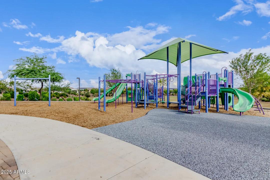 Real Estate Picture 59