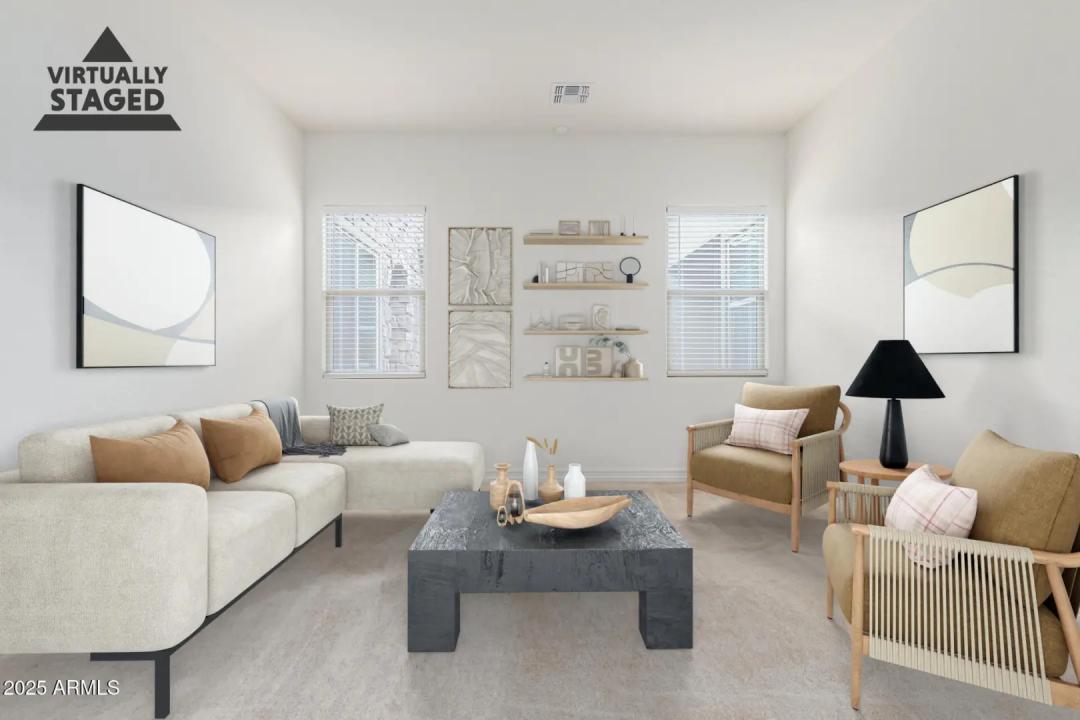 Real Estate Picture 7