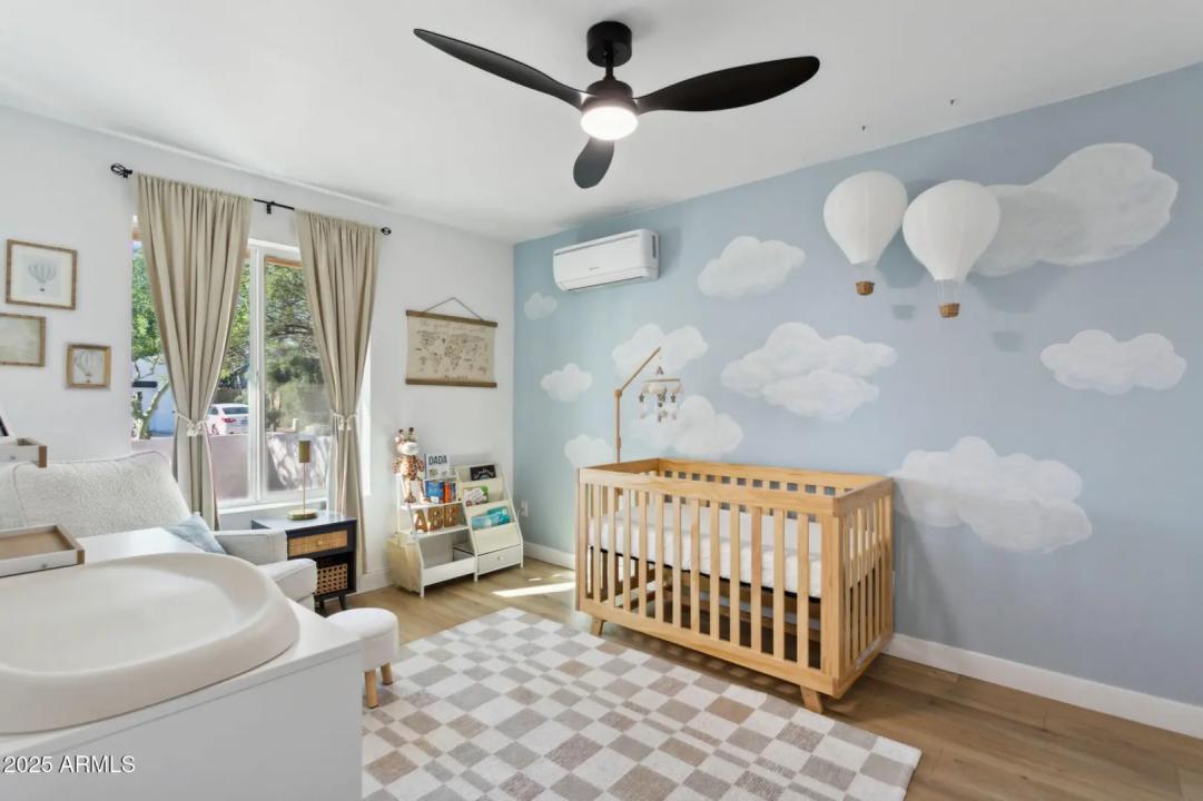 Real Estate Picture 15