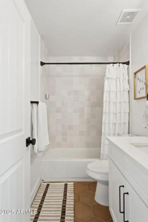 Real Estate Picture 17