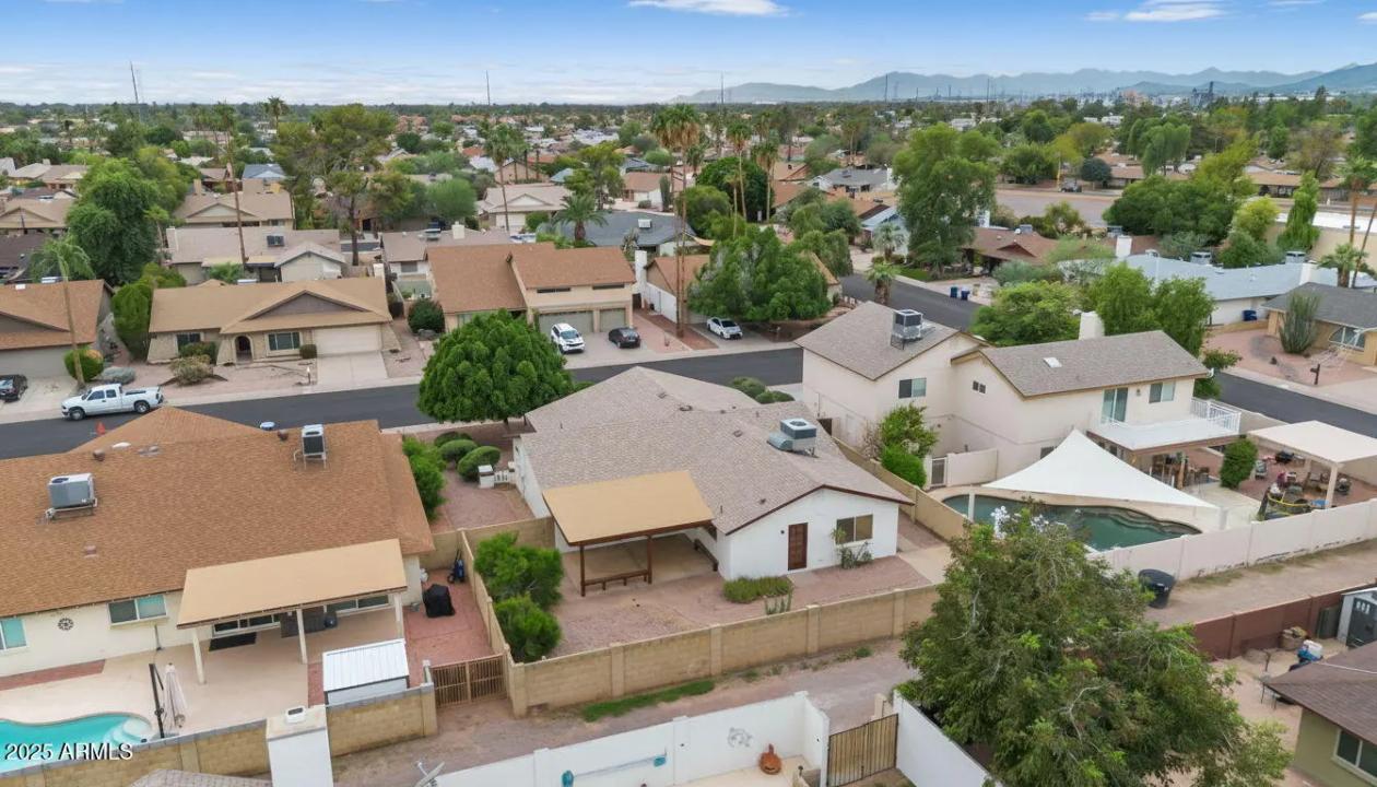 Real Estate Picture 44