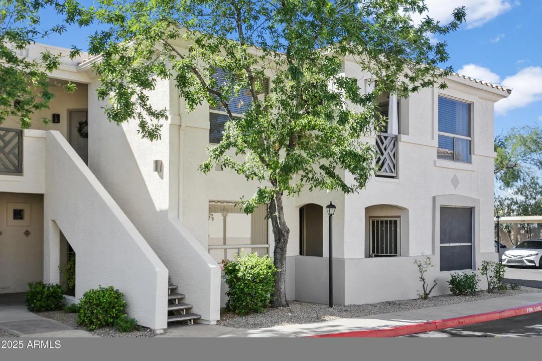 Real Estate Picture 1