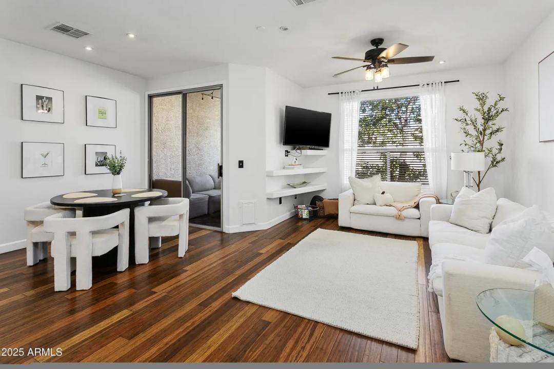 Real Estate Picture 2