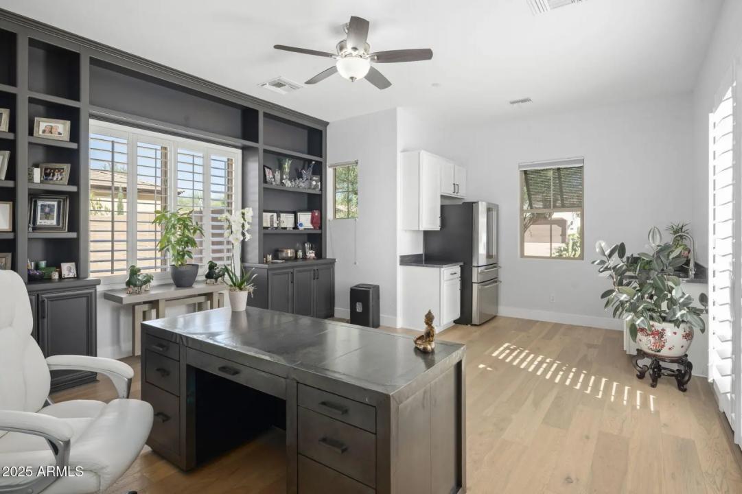 Real Estate Picture 38