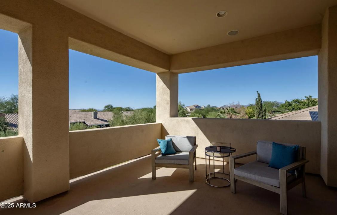 Real Estate Picture 40