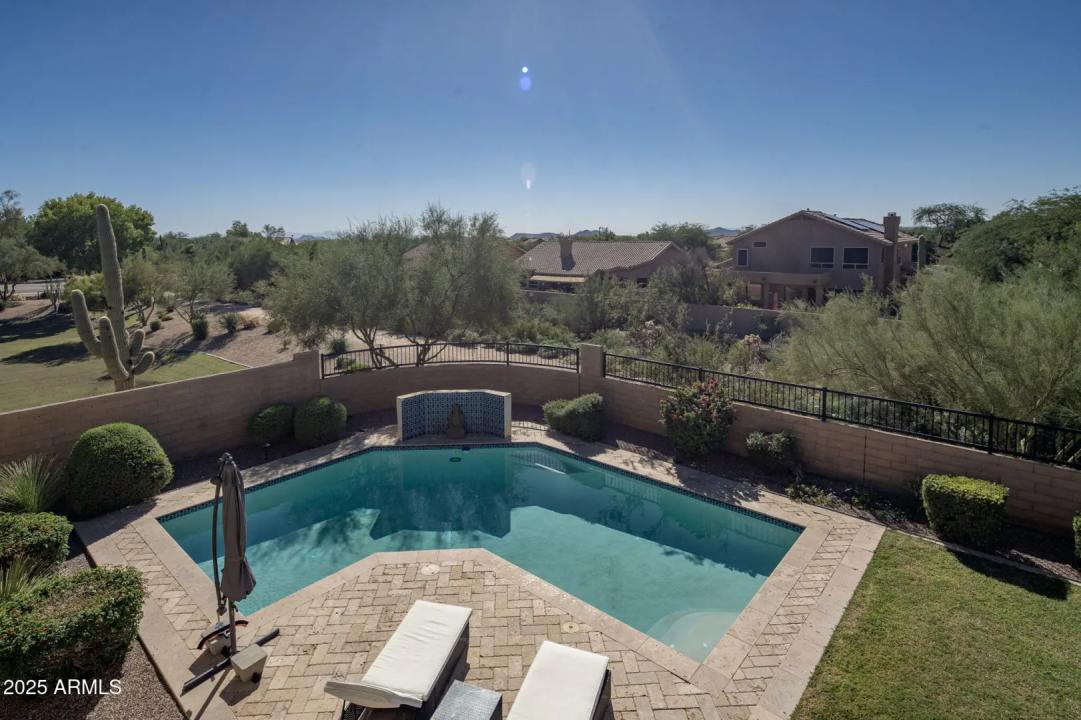 Real Estate Picture 42