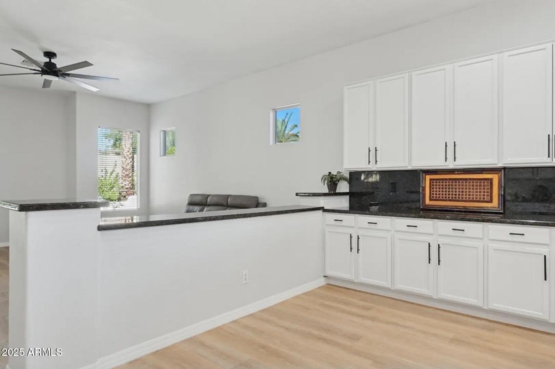 Real Estate Picture 20