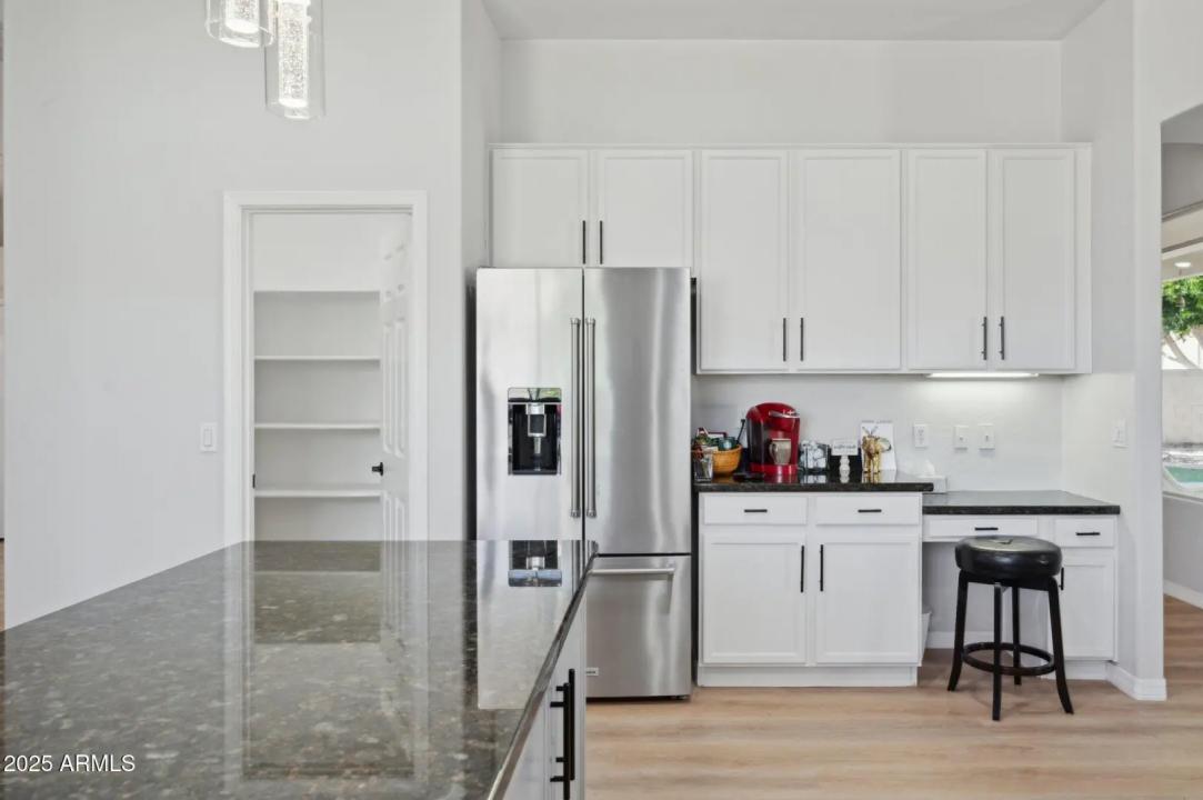 Real Estate Picture 21