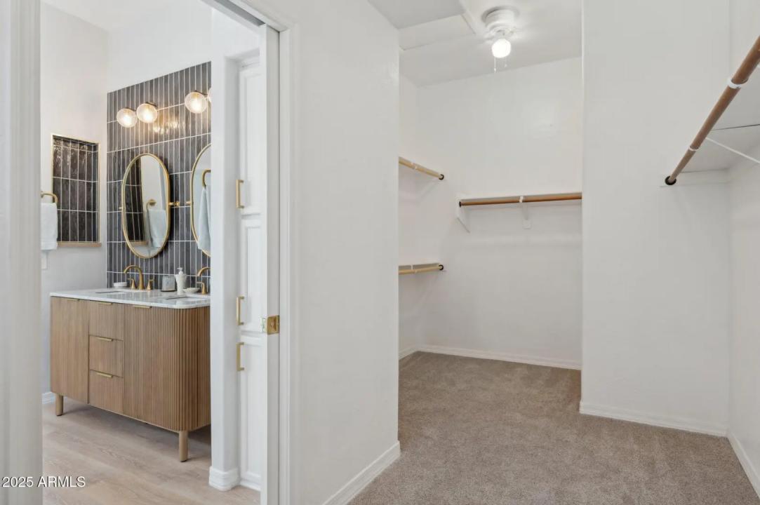Real Estate Picture 26