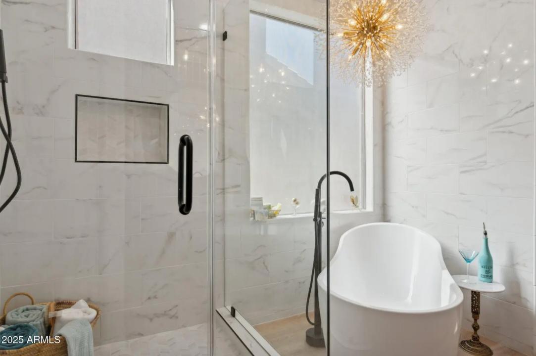 Real Estate Picture 29