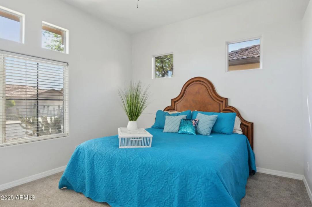 Real Estate Picture 39