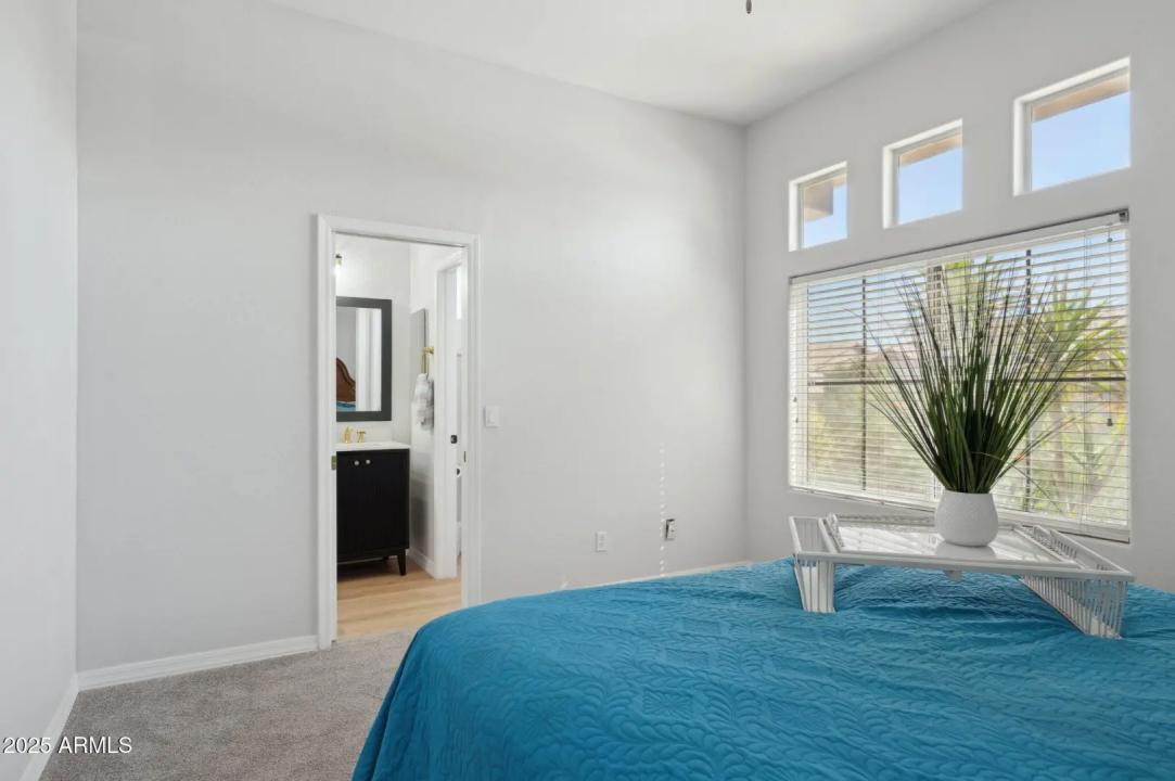 Real Estate Picture 40