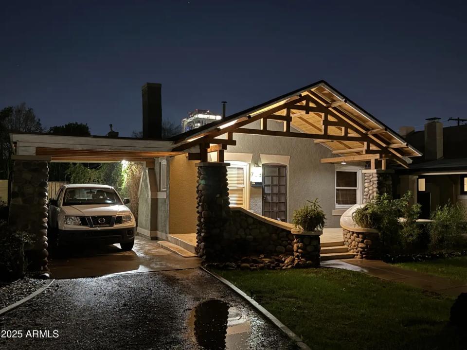 Real Estate Picture 1