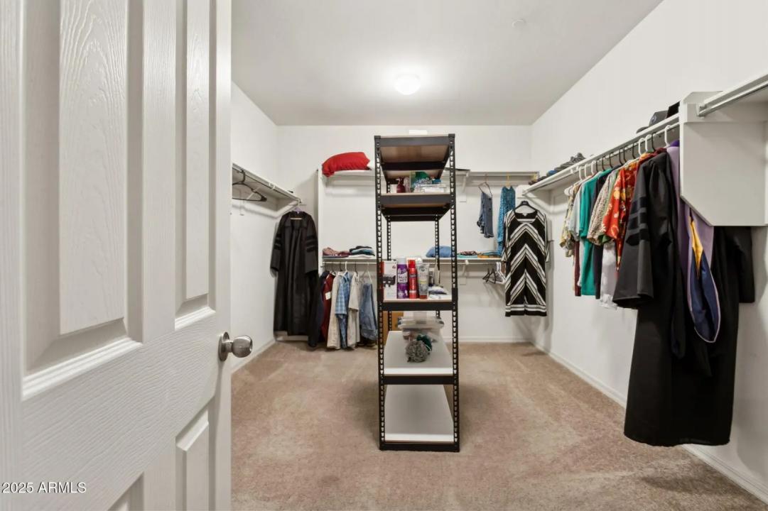 Real Estate Picture 18