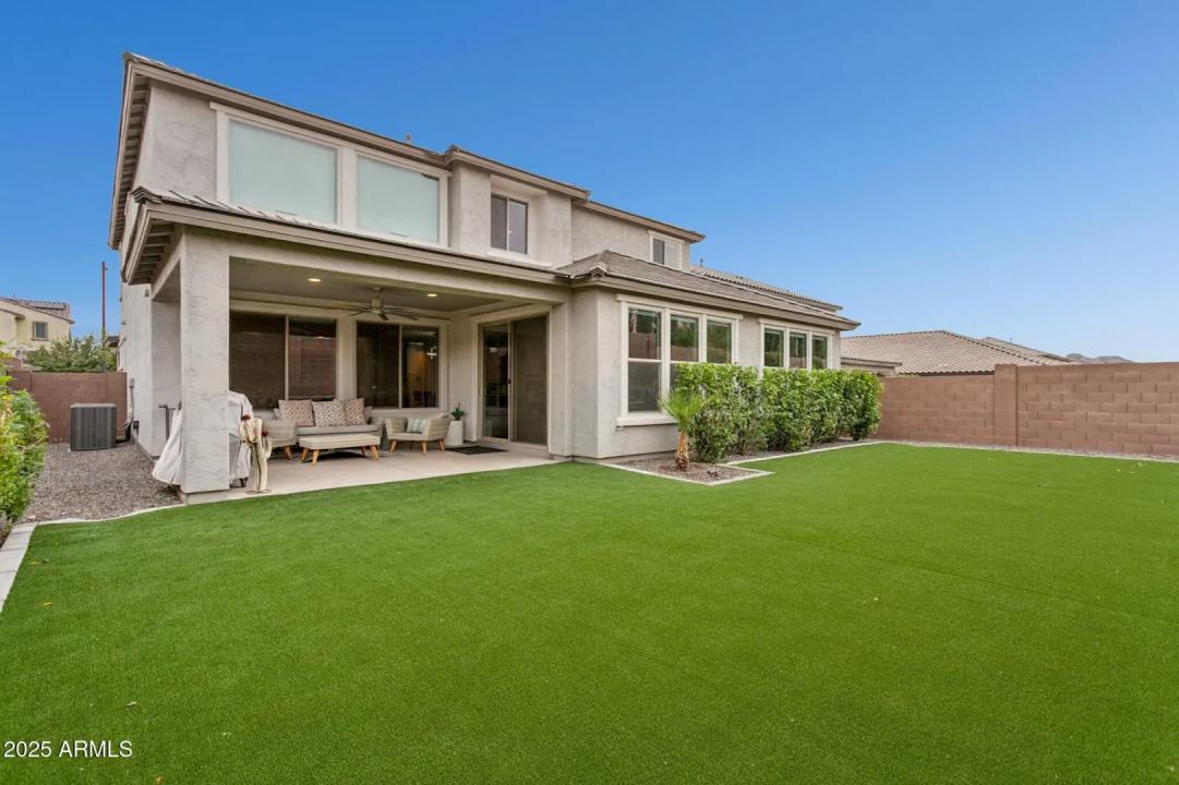 Real Estate Picture 43