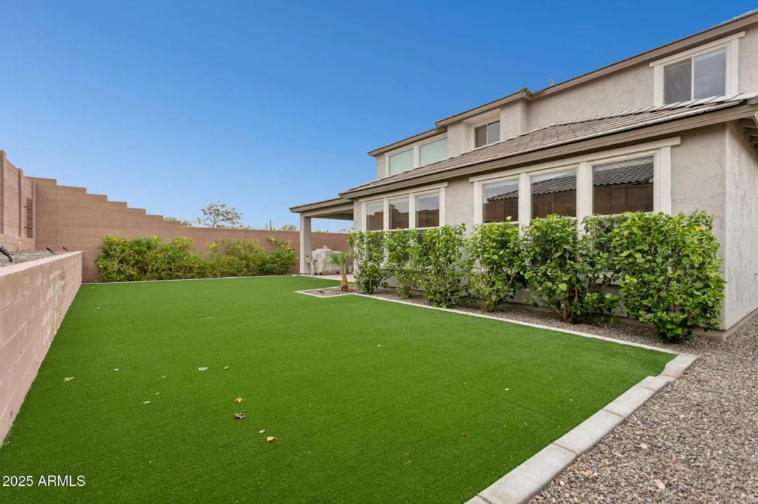 Real Estate Picture 44