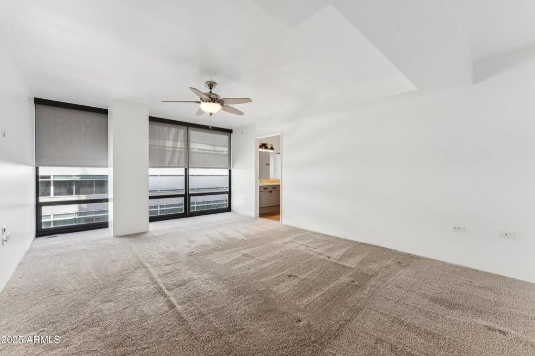 Real Estate Picture 7