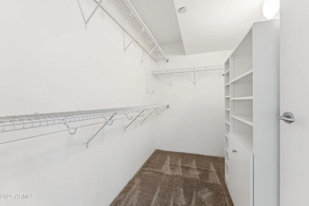 Real Estate Picture 11