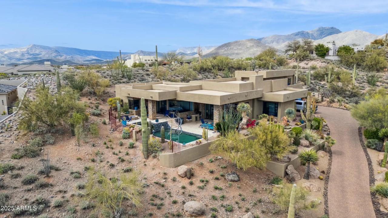 Real Estate Picture 21