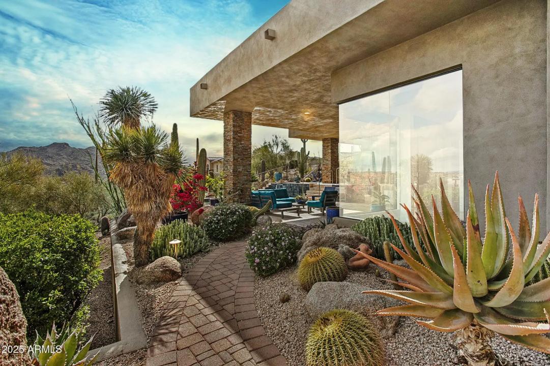 Real Estate Picture 27