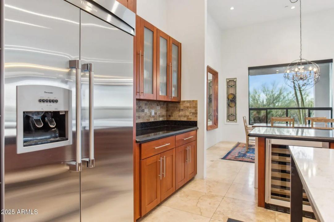 Real Estate Picture 37
