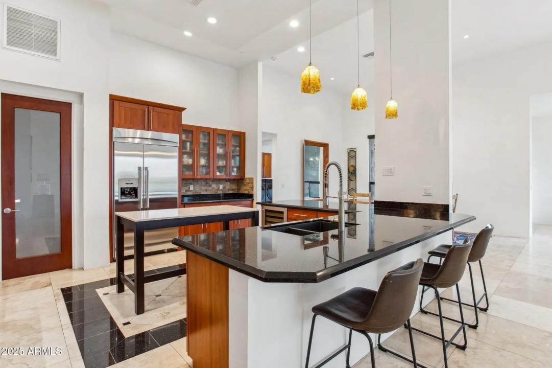 Real Estate Picture 39