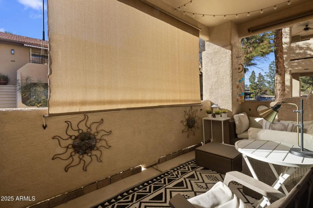Real Estate Picture 22