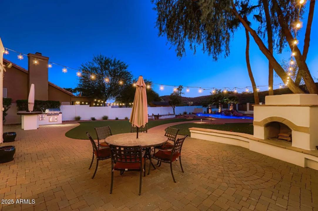 Real Estate Picture 27