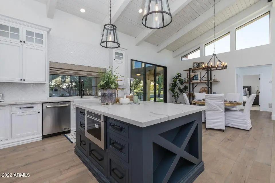 Real Estate Picture 2