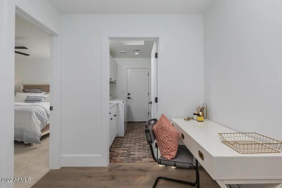 Real Estate Picture 15
