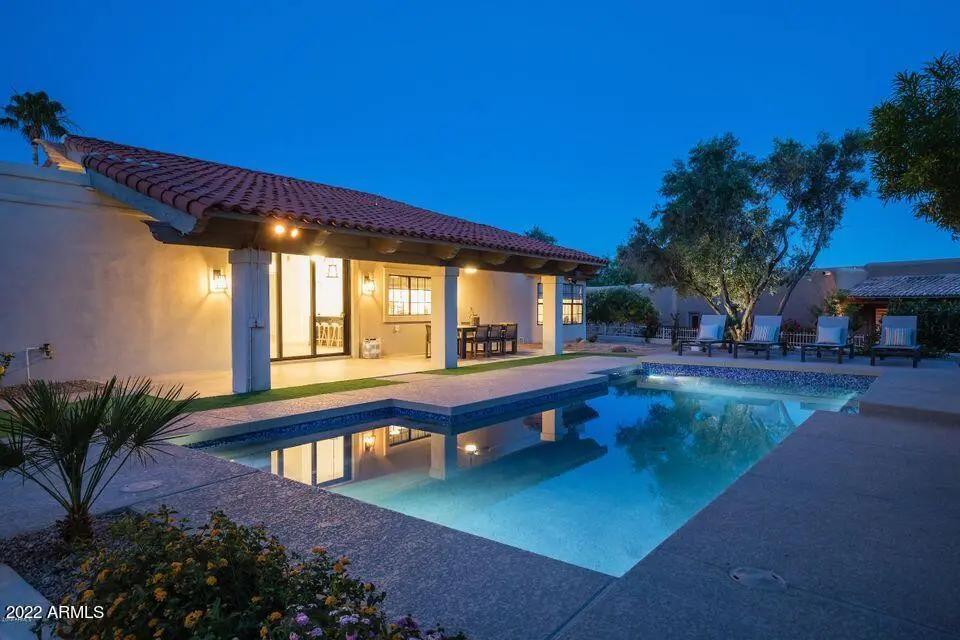 Real Estate Picture 32