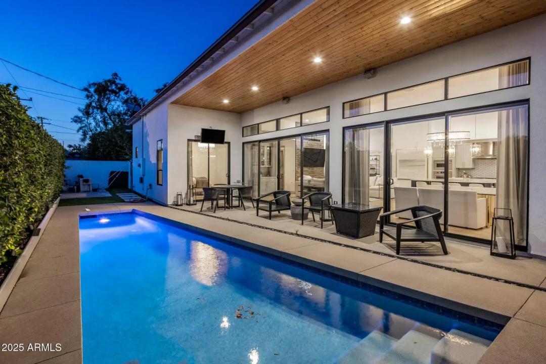 Real Estate Picture 32