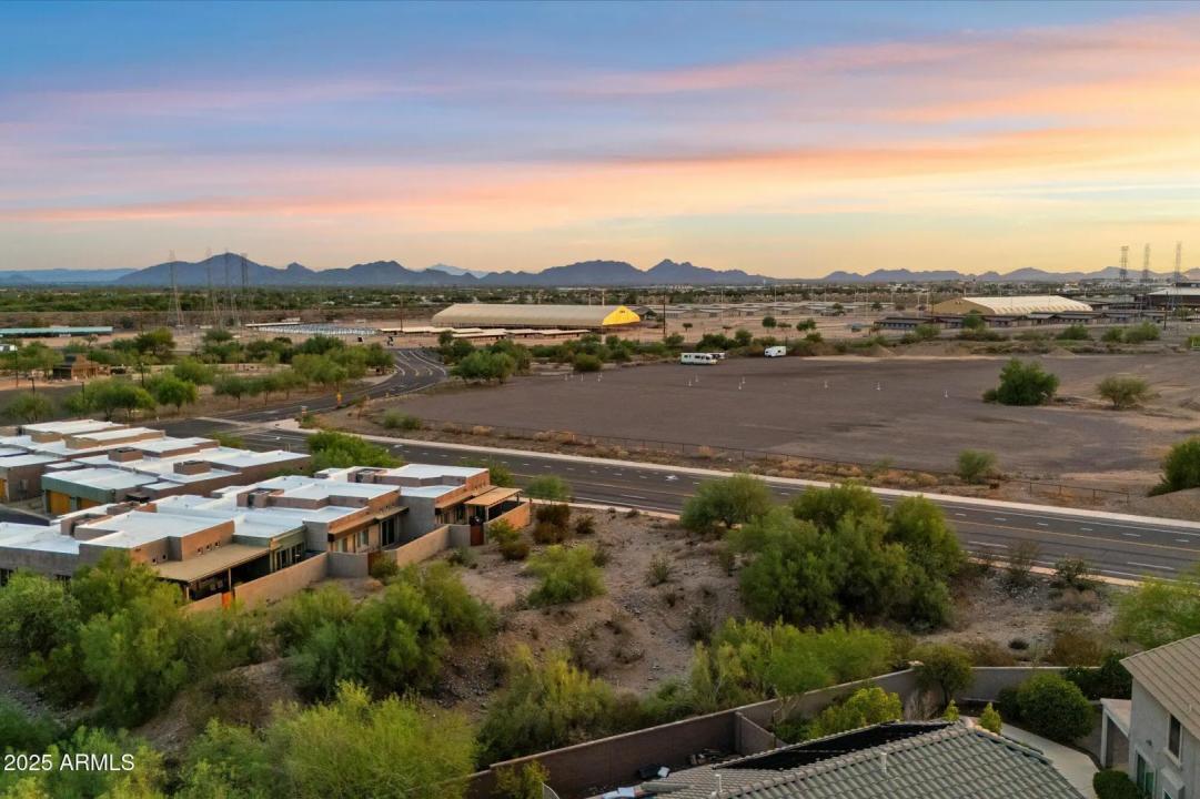 Real Estate Picture 42