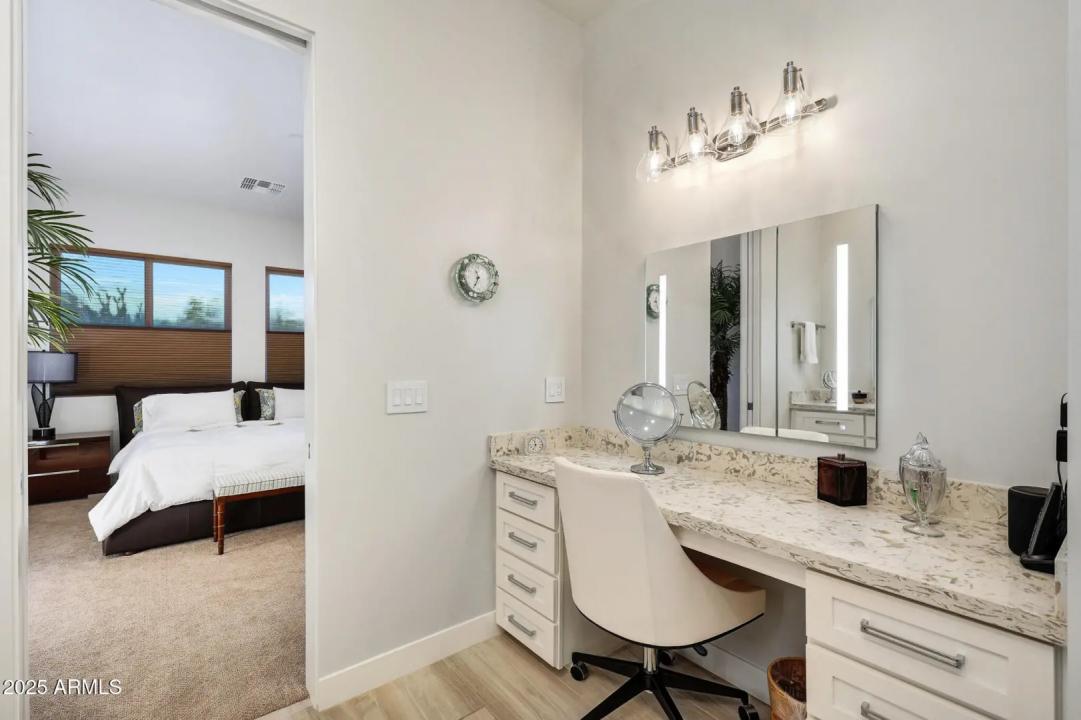 Real Estate Picture 34