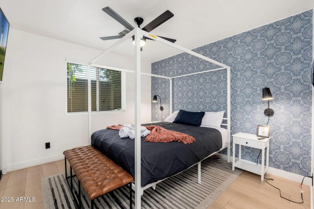 Real Estate Picture 18