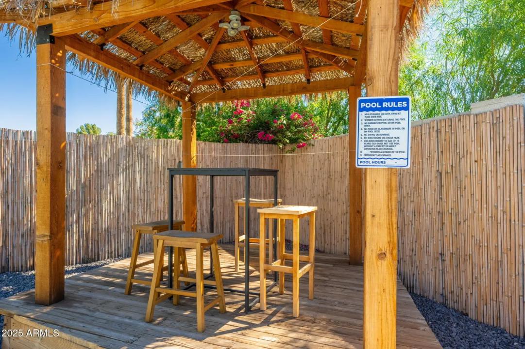Real Estate Picture 24