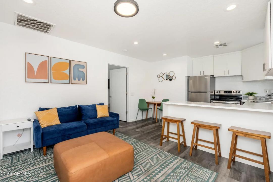 Real Estate Picture 31