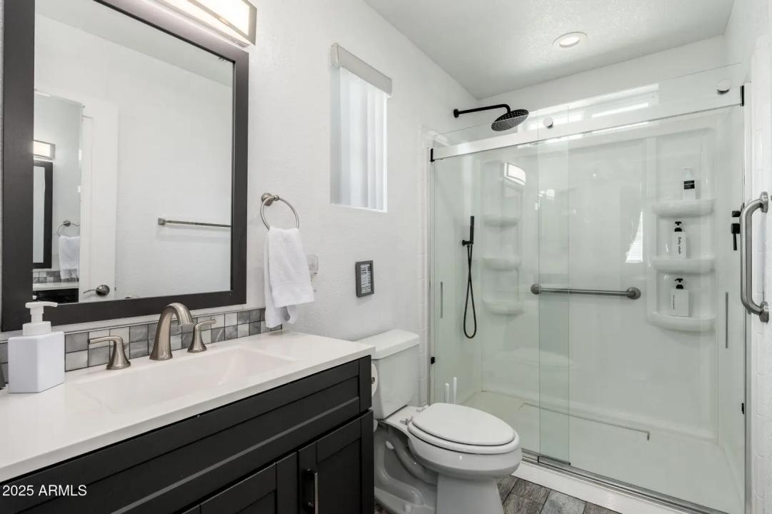 Real Estate Picture 33