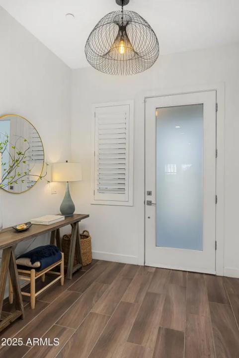 Real Estate Picture 3