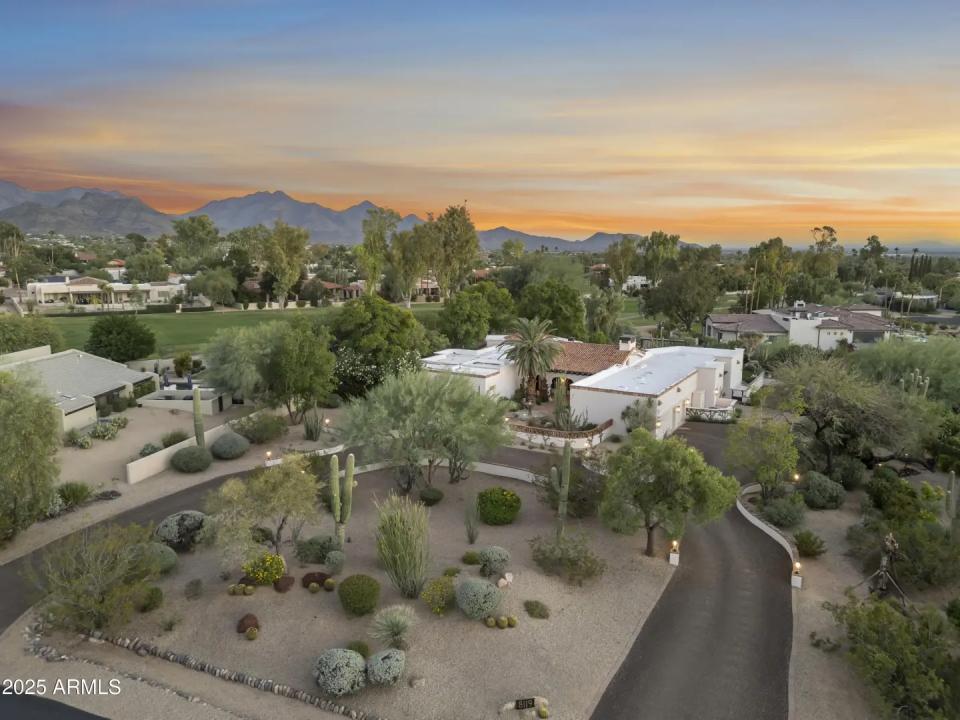 Real Estate Picture 9