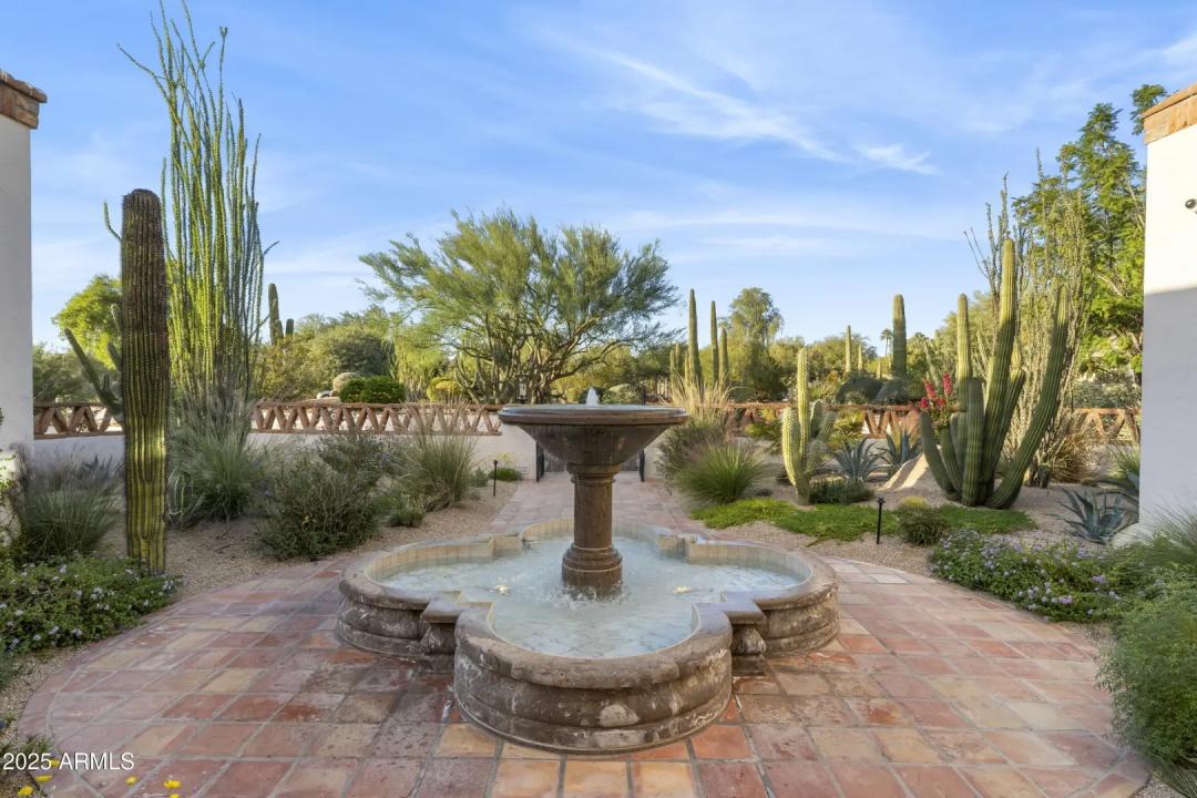 Real Estate Picture 17